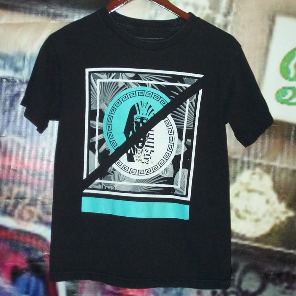 (2/$11) Last Kings Graphic T-shirt